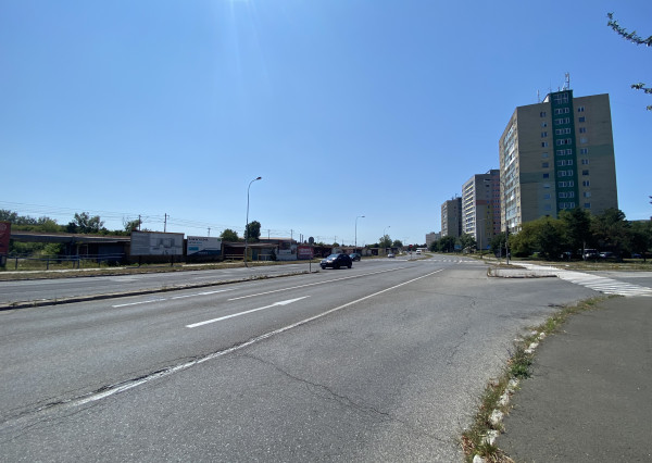 Priestranná garáž - 23 m2, v centre mesta - na Jantárovej