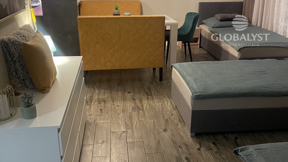 Kompaktný rodinný dom v Džungli