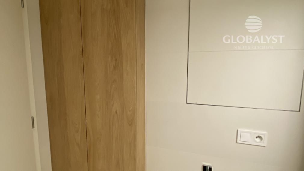 Ponúkame na prenájom elegantný 3-izbový byt v novostavbe – Košice, Inovecká ulica