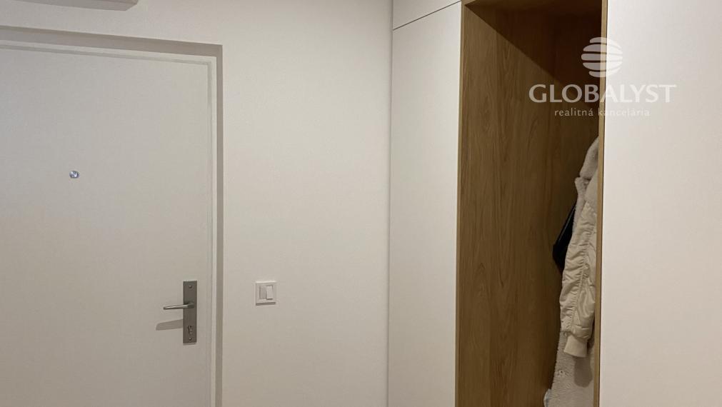 Ponúkame na prenájom elegantný 3-izbový byt v novostavbe – Košice, Inovecká ulica