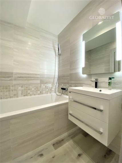 Priestranný, rekonštruovaný 3 izbový byt v centre mesta na Tatranskej