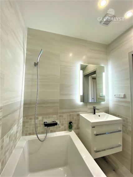 Priestranný, rekonštruovaný 3 izbový byt v centre mesta na Tatranskej