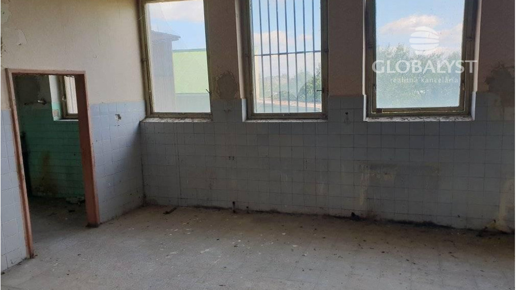 Podnikateľský objekt vo Veľkých Trakanoch