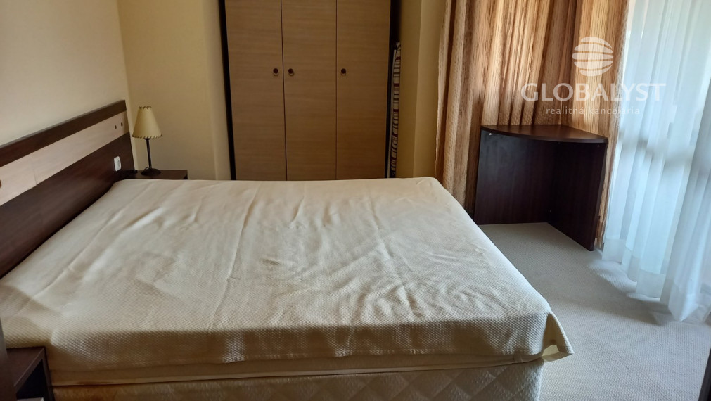 Exkluzívny panoramatický 2 izbový byt s výmerou 75 m2 - v Bansku ( Bulharsko )