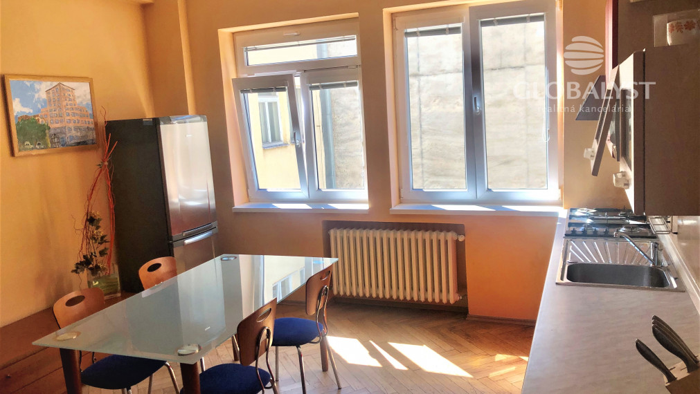 Atraktívny 3 izbový byt - 75 m2 - na Hlavnej