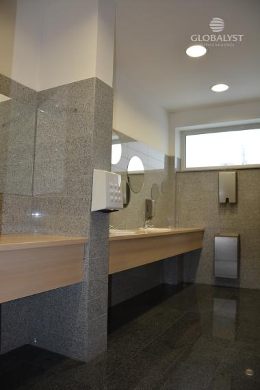 Atraktívna kancelária 86 v centre mesta s audio/video systémom a pekným výhľadom