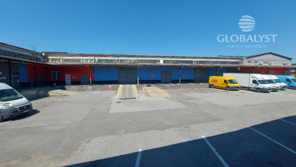 Skladové priestory 849 m2 v južnej časti mesta