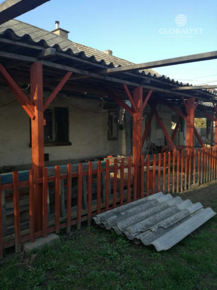 Ponúkame na predaj sedliacky dom - v obci Pácin