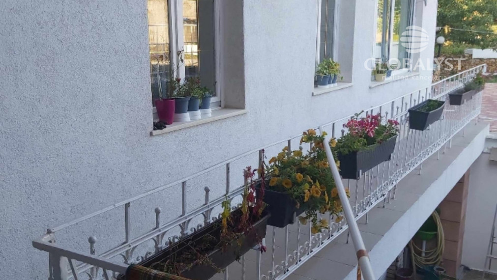 Výrazná zľava !!! Atraktívny rodinný dom s 5 bytovými jednotkami v Sátoralujhély