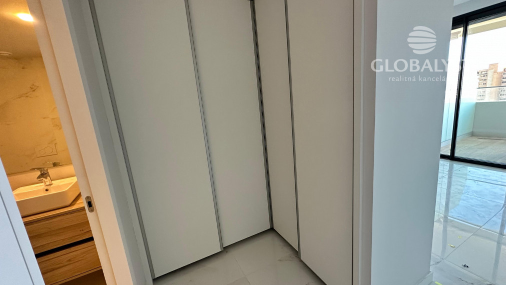 Exkluzívny apartmán v Benidorm Beach