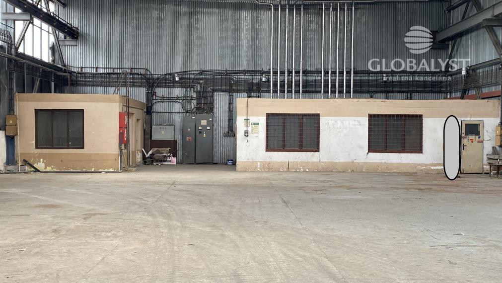 Skladovacia a výrobná hala 764 m2 pri diaľničnom privádzači