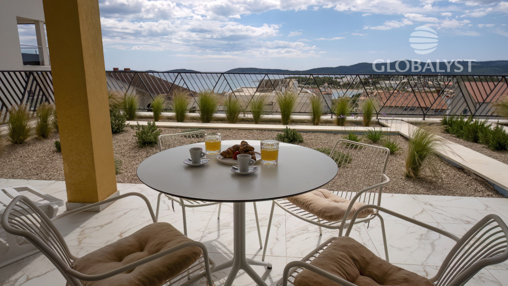 Apartmán - 2 izby - v luxusnej vile Mediterana na polostrove Solaris