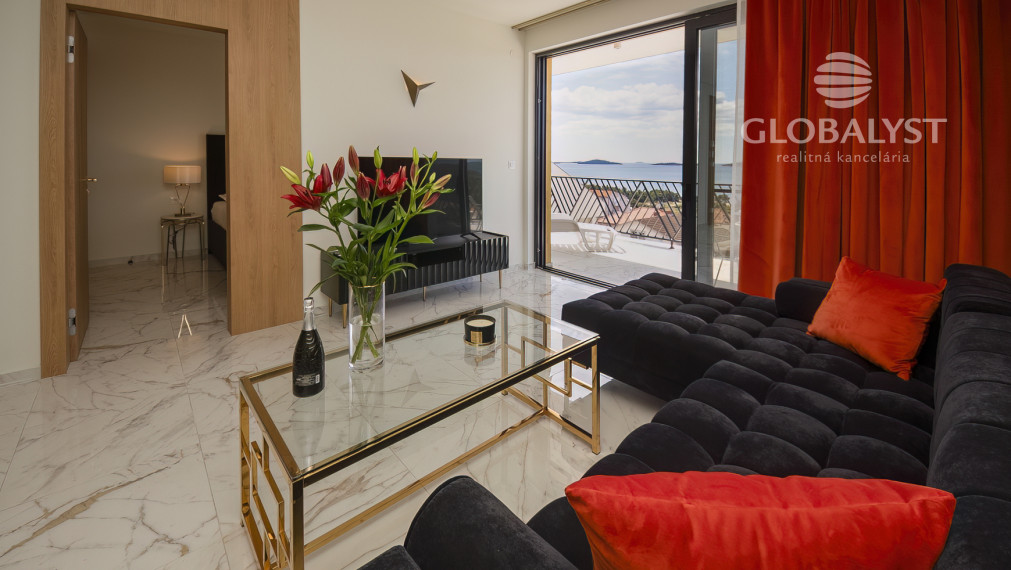 Apartmán - 2 izby - v luxusnej vile Mediterana na polostrove Solaris