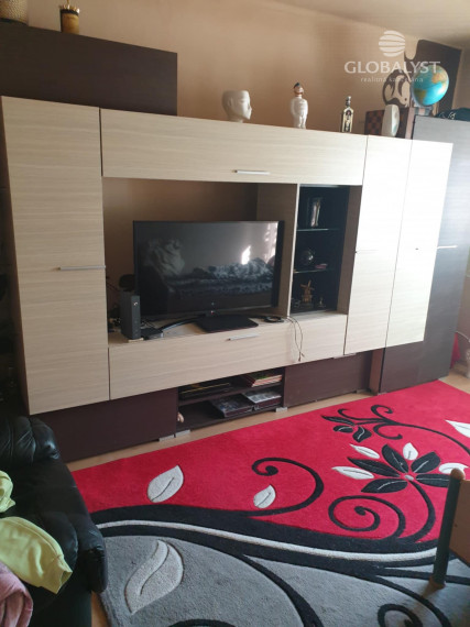 Priestranný rodinný dom s predajňou v mestečku Szikszó