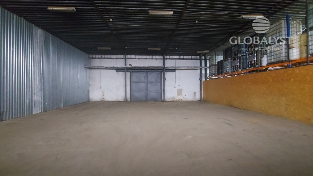 Skladovací priestor 221 m2 pri rýchlostnom privádzači