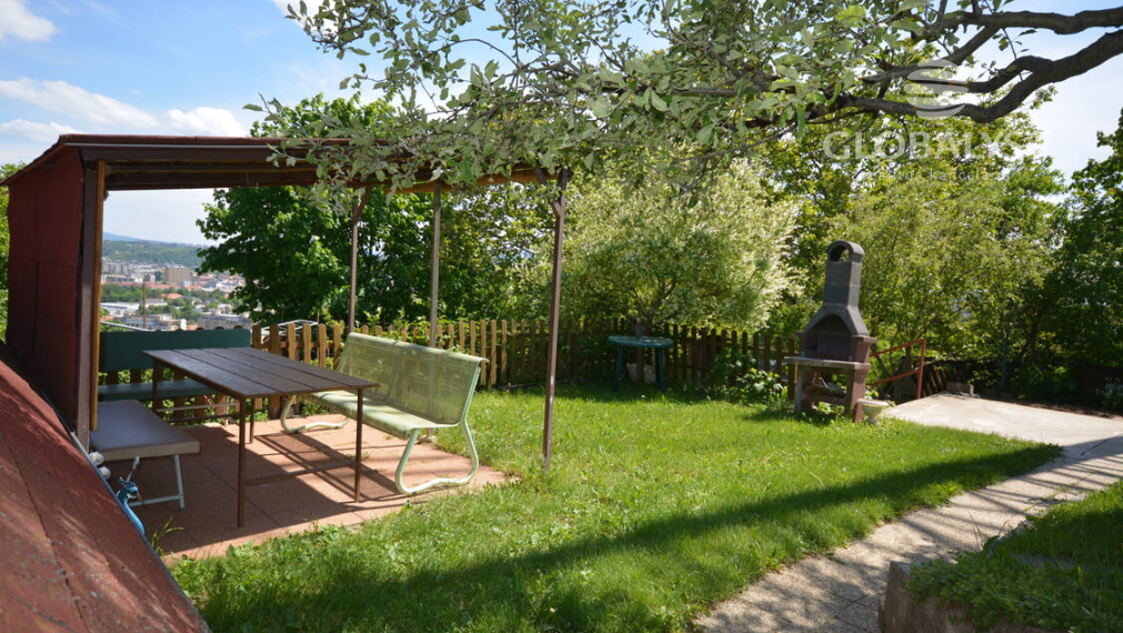 Výrazná zľava - Rekreačná chata na Baňa Bankov – príroda a výhľad pár minút od mesta