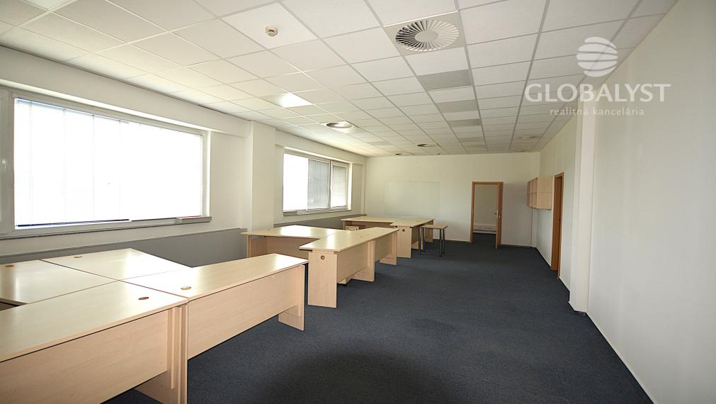 Kancelárske priestory - 85 m2 - v centre pri Auparku