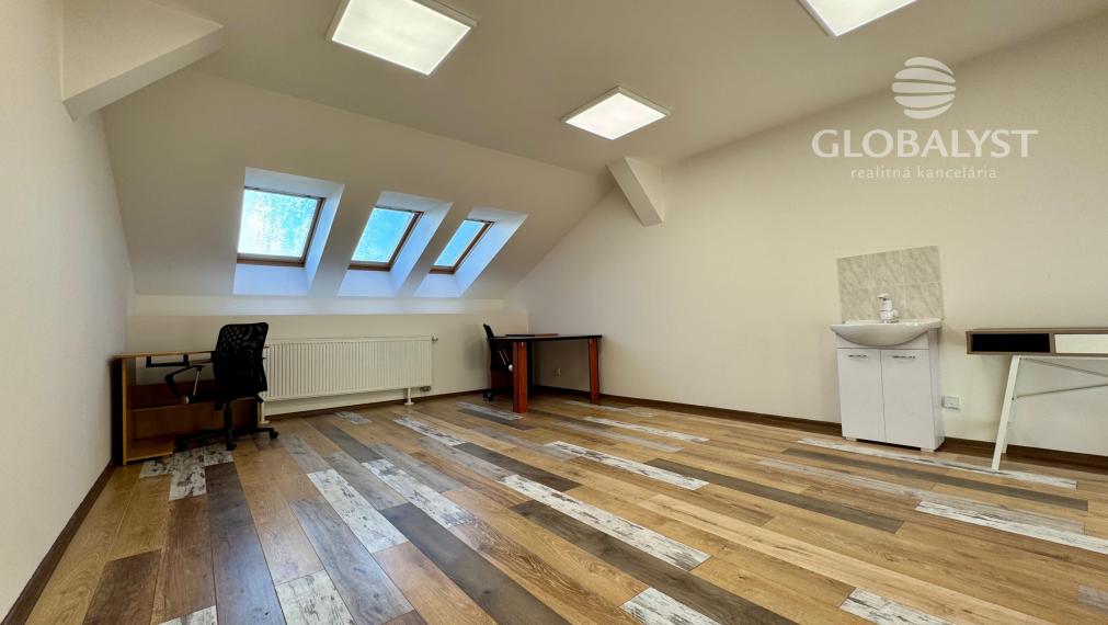 Kancelárske priestory -26 m2 - na Moyzesovej