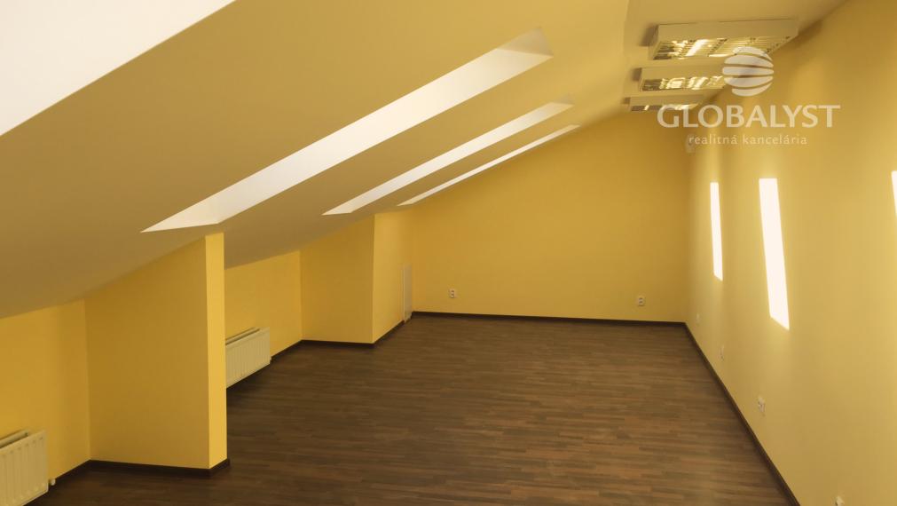 Kancelárske priestory v centre mesta 34 m2 - na Mäsiarskej