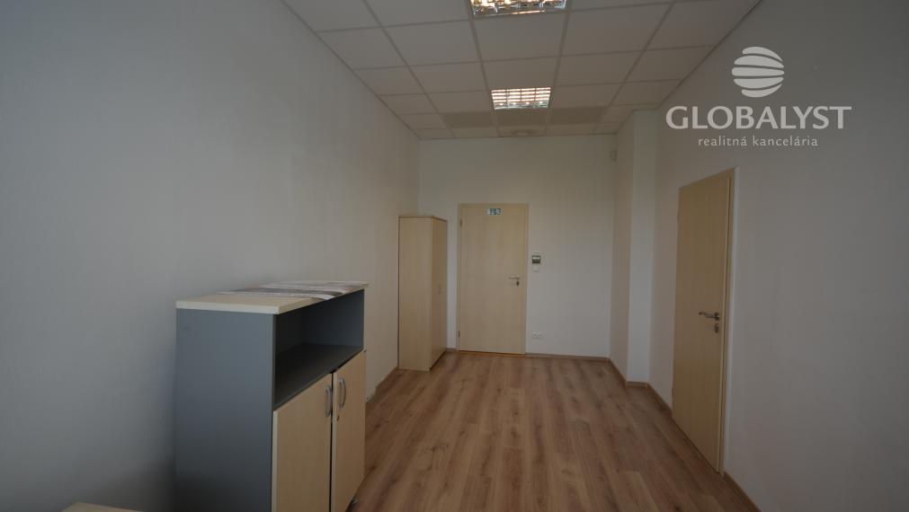 Kancelárske priestory s výmerou 50,68 m2, v centre mesta