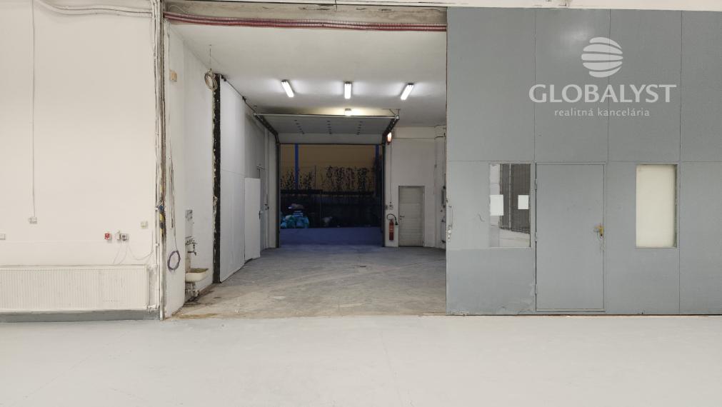 Showroom a luxusné obchodné priestory : 315 m2 - na Juhu