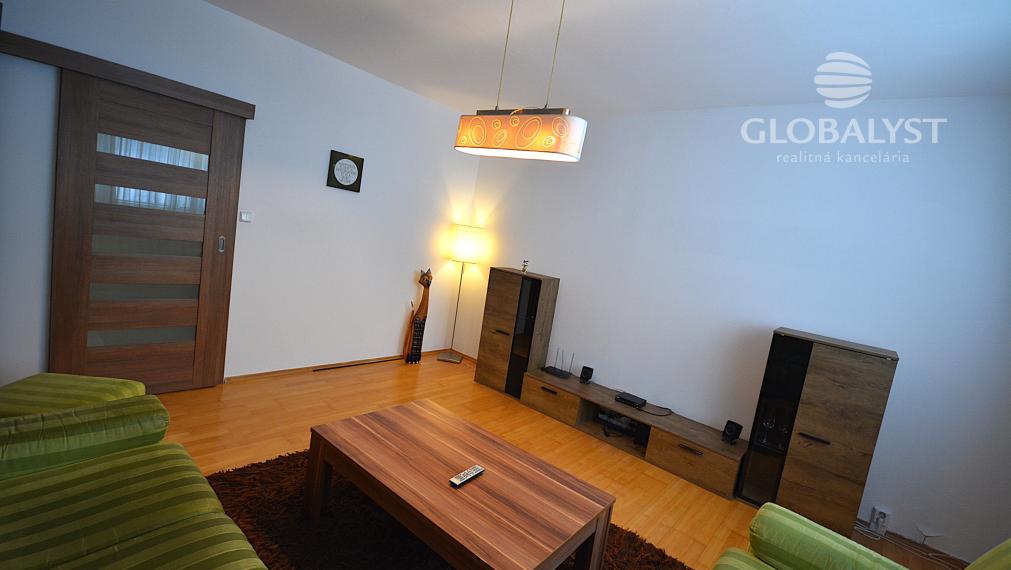 Štýlový 3-izbový byt po kompletnej rekonštrukcii - Viedenská ulica
