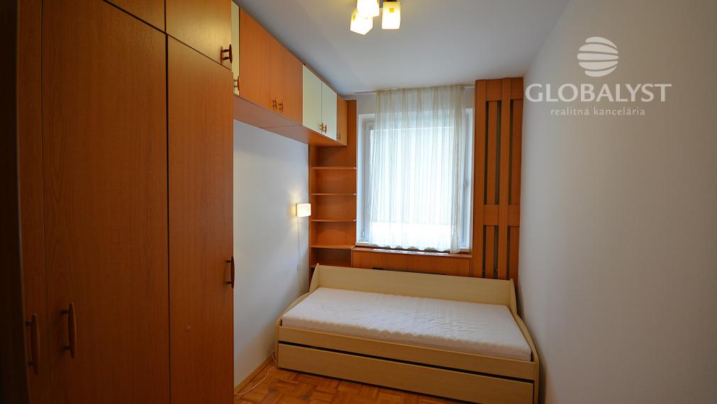 Štýlový 3-izbový byt po kompletnej rekonštrukcii - Viedenská ulica