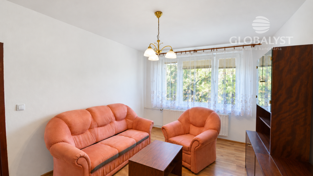 Kompletne zariadený 3-izbový byt s loggiou – Košice, Furča