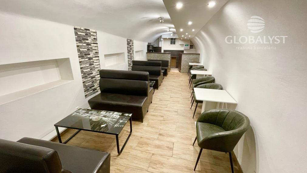 Ponúkame na do prenájom -  bar v centre mesta, na ulici Mäsiarskej v Košiciach