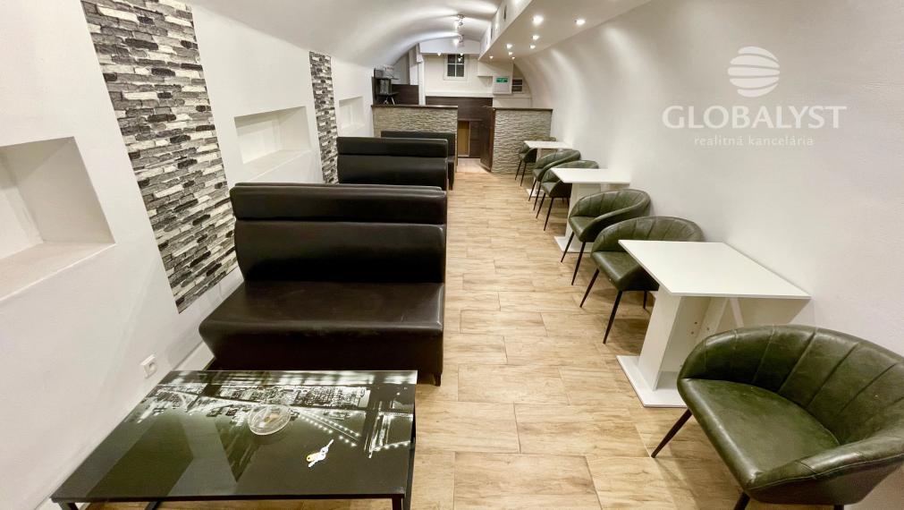 Ponúkame na do prenájom -  bar v centre mesta, na ulici Mäsiarskej v Košiciach