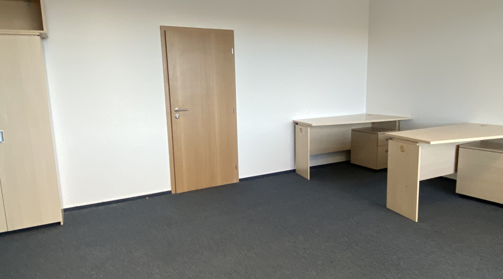 Priestranná kancelária - 35 m2 - v centre mesta