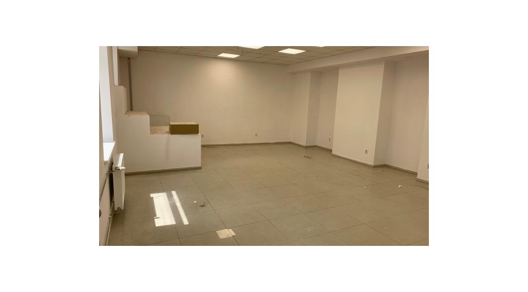 Atraktívne obchodné priestory - 72 m2 - pri Auparku