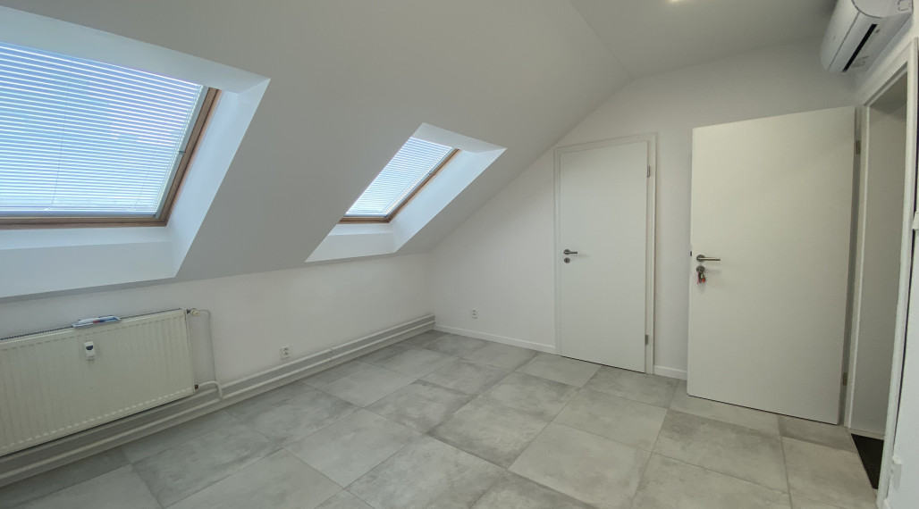 Kancelárske priestory 33 m2 na Hlavnej ulici