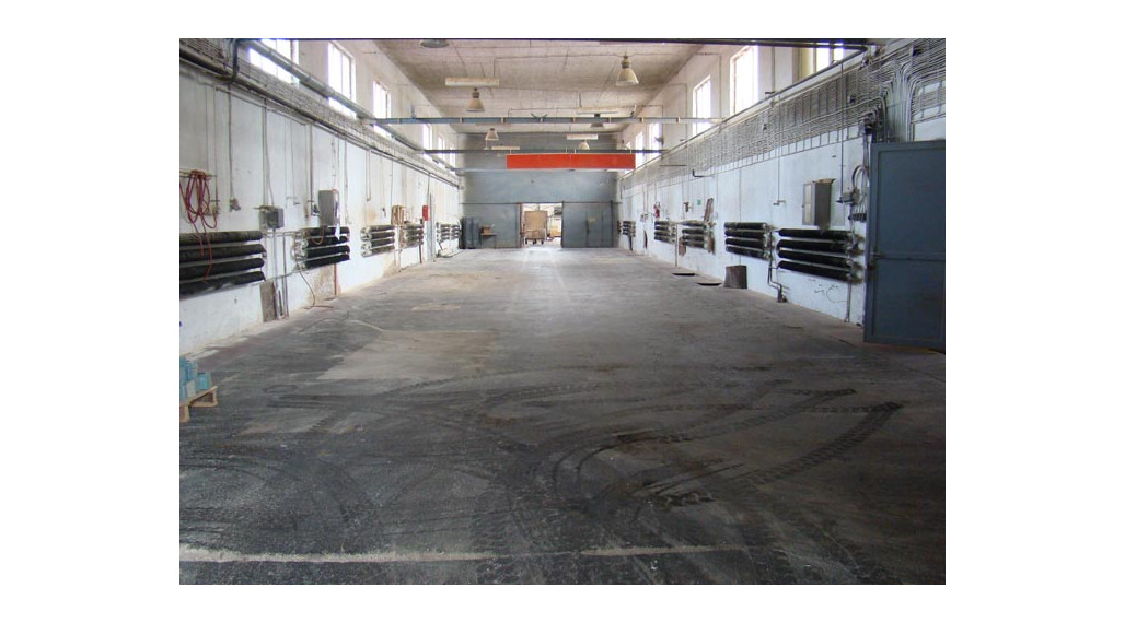 Výrobno skladový areál s pozemkom 8000 m2 v Kežmarku