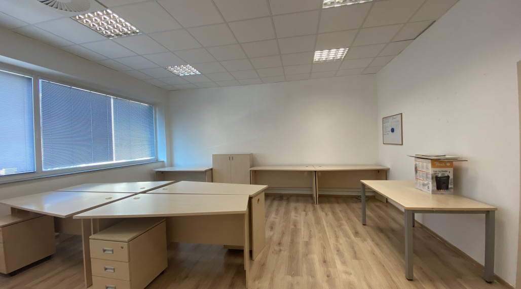 Atraktívne kancelárske priestory 51 m2 - s dvomi miestnosťami - v centre mesta