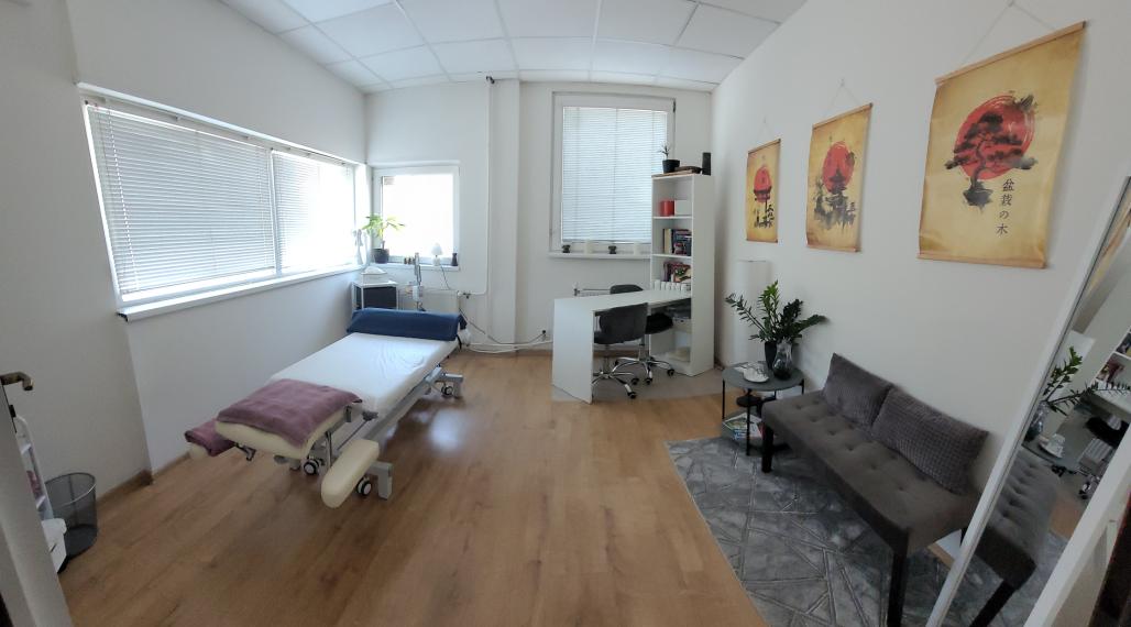 Kompaktná, kancelárska budova - 90 m2 - na Juhu