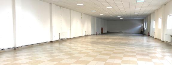 Ponúkame na prenájom skladovacie priestory 430 m2 v  Barci