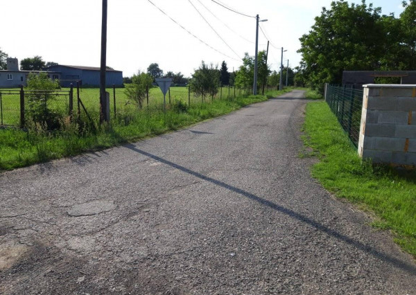 Lukratívny pozemok s výmerou 1147 m2 vo Veľkých Trakanoch
