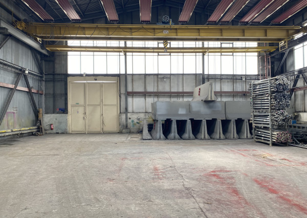 Skladovacia a výrobná hala 764 m2 pri diaľničnom privádzači