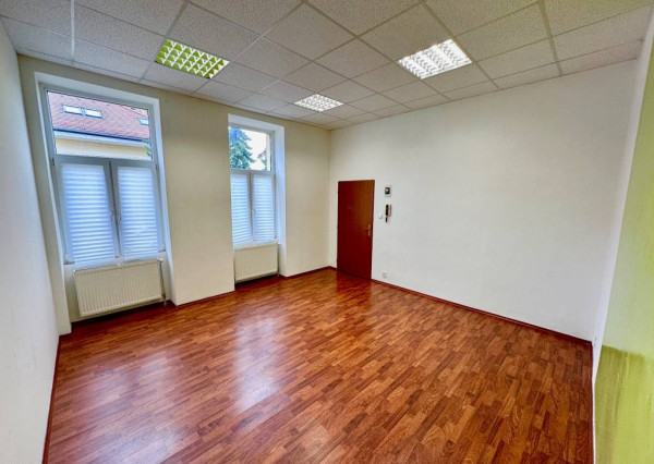 Kompaktné kancelárske priestory - 36 m2 - v centre mesta