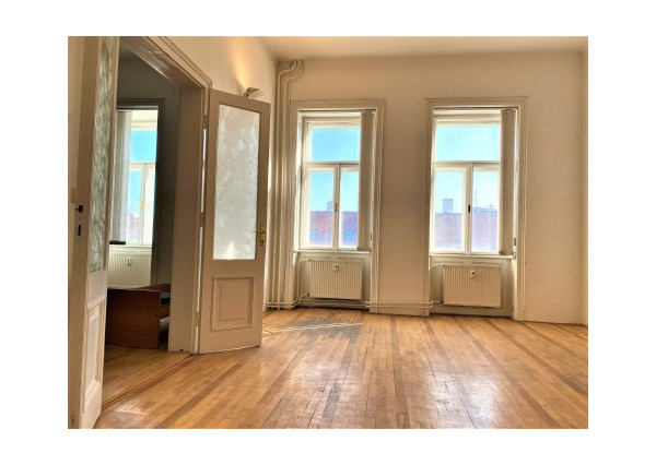 Reprezentatívne kancelárske priestory s výmerou 248 m2 na Hlavnej