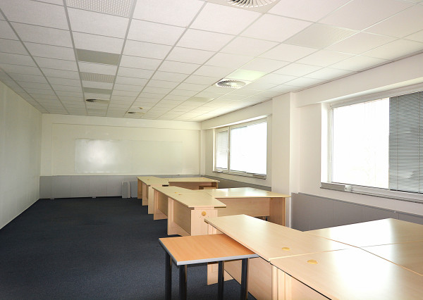 Kancelárske priestory - 85 m2 - v centre pri Auparku