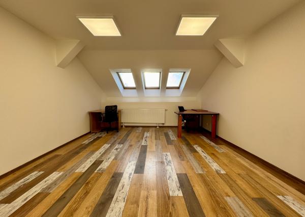 Kancelárske priestory -26 m2 - na Moyzesovej