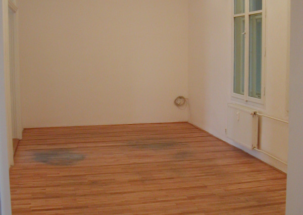 Priestory na služby a obchod - 42 m2 - v centre mesta