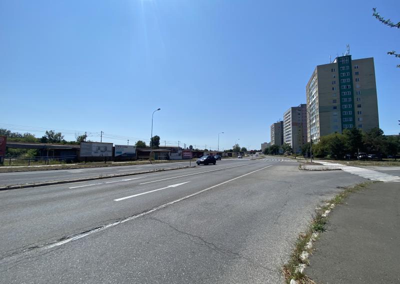 Priestranná garáž - 23 m2, v centre mesta - na Jantárovej